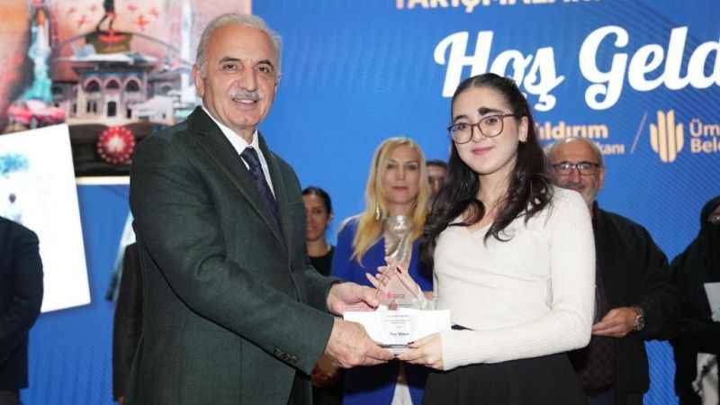 Ümraniye’de sanat şöleni 19. yılında muhteşem eserlerle taçlandı