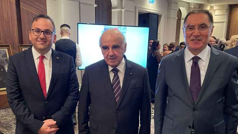 Şeref Malkoç: İsrail’in ölçüsüz ve orantısız saldırısı sonucu Gazze’de bir soykırım yaşanıyor