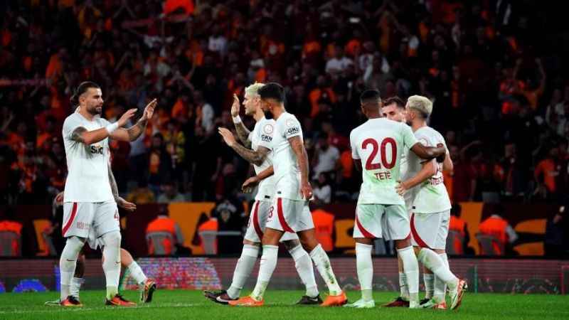 Galatasaray yenilmezlik serisini 19 maça çıkardı