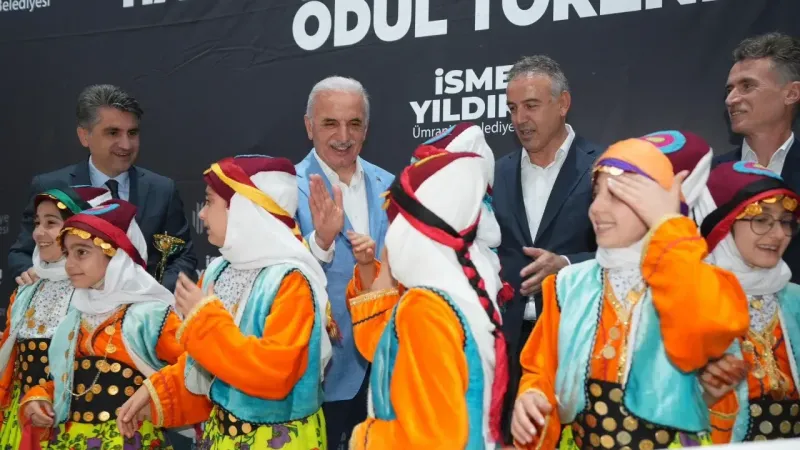 Halk oyunları yarışmasında ödüller sahiplerini buldu