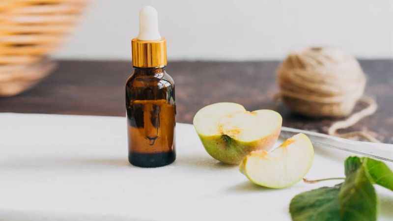 Yararlarını öğrendiğinizde çok şaşıracaksınız: Acı elma yağı ile ağız kokusuna son!