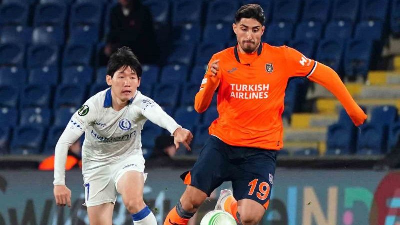 Medipol Başakşehir tur için Gent'i ağırlıyor