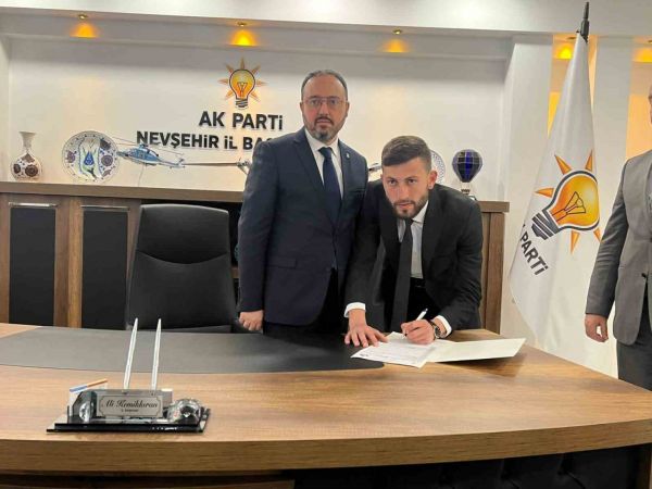 Recep Tayyip Erdoğan, Nevşehir’den milletvekili adaylık başvurusunda bulundu Recep Tayyip Erdoğan, Nevşehir’den milletvekili adaylık başvurusunda bulundu