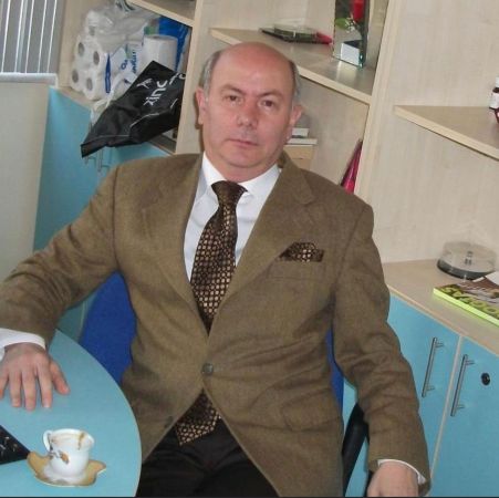 Beyin kanaması geçiren doktor Bülent Çepni hayatını kaybetti