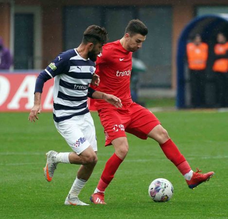 Kasımpaşa ve Ümraniyespor puanları paylaştı Kasımpaşa ve Ümraniyespor puanları paylaştı