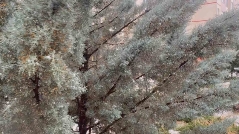 Aksaray’da 1.5 saat dolu yağdı