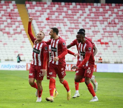Sivasspor yedinci galibiyetini aldı