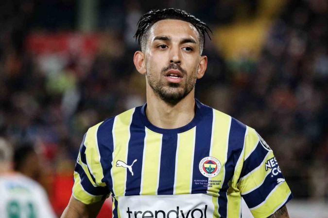 İlk yarı Antalyaspor, ikinci yarı Fenerbahçe İlk yarı Antalyaspor, ikinci yarı Fenerbahçe