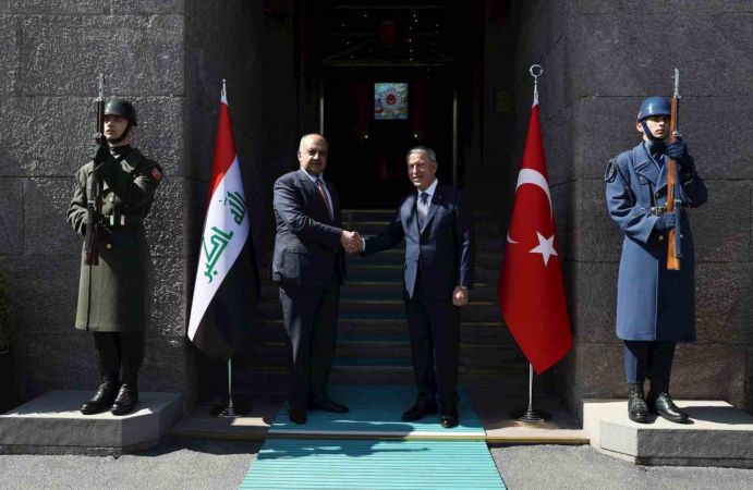 Türk ve Irak orduları arasında karşılıklı işbirliği arttırılacak