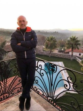 Ünlü restorancı kaza kurbanı: Çarptığı cam kapı sonu oldu