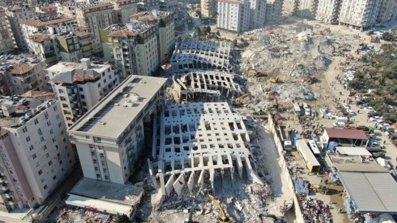 Hatay’daki Rönesans Rezidans İnşaat’ın yapı denetim sorumlusu tutuklandı