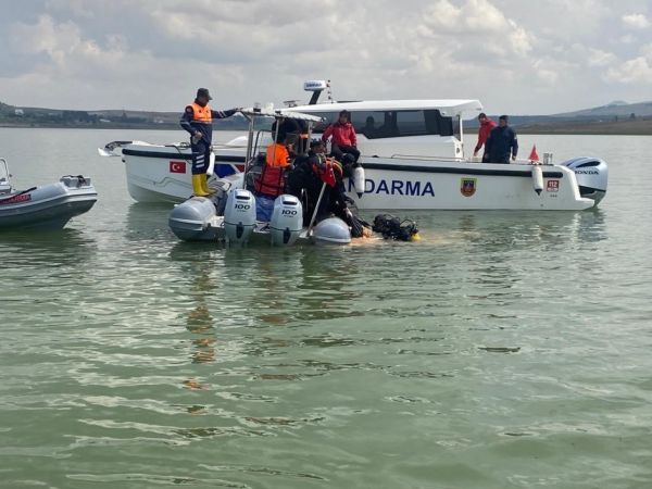 Kayıp tır sürücüsü Emin Ergün'ün cansız bedeni sudan çıkartıldı