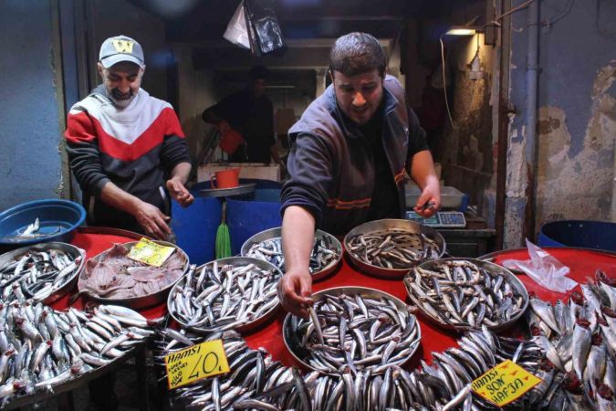 Ramazan geldi, balık fiyatları düştü