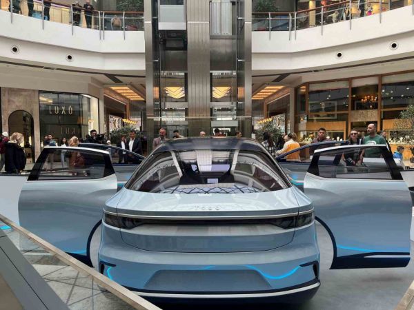 Türkiye’nin yerli otomobili TOGG’a Ankara’da yoğun ilgi