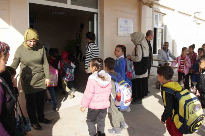 Hatay’ın 7 ilçesinde okul zili çaldı Hatay’ın 7 ilçesinde okul zili çaldı