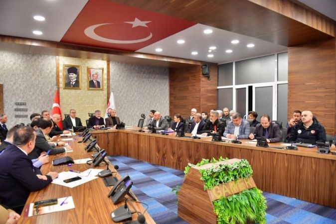 Bakan Nebati: Deprem bölgesindeki esnafa kredi imkanı sağlıyoruz Bakan Nebati: Deprem bölgesindeki esnafa kredi imkanı sağlıyoruz