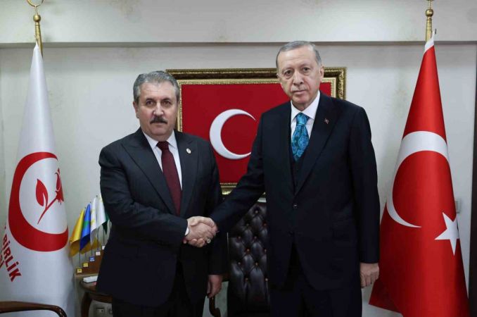 Cumhurbaşkanı Erdoğan, BBP Genel Başkanı Destici’yi ziyaret etti Cumhurbaşkanı Erdoğan, BBP Genel Başkanı Destici’yi ziyaret etti