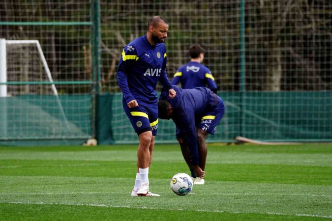 Fenerbahçe, Beşiktaş derbisinin hazırlıklarını sürdürdü