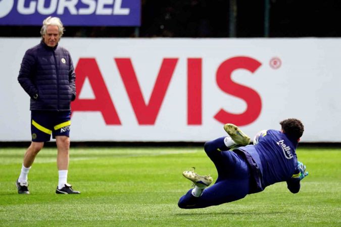 Fenerbahçe, Beşiktaş derbisinin hazırlıklarını sürdürdü