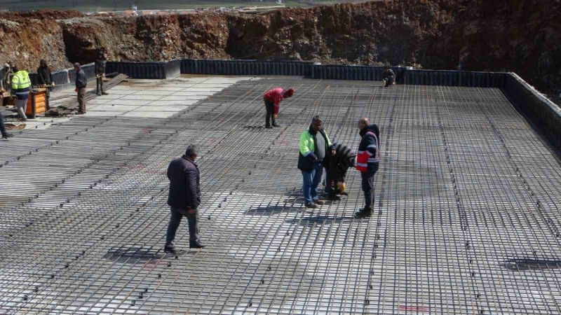 Malatya’da 952 TOKİ konutu için temel atıldı