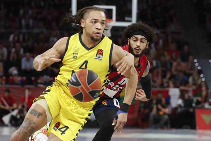 Fenerbahçe Beko, Cazoo Baskonia'ya kaybetti