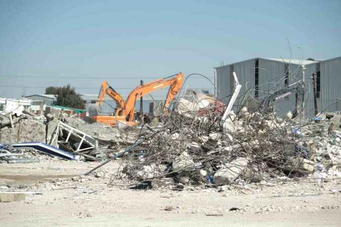 40 yıllık emekleri 40 saniyede enkaz oldu