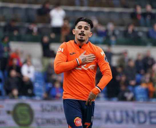 Medipol Başakşehir beş maç sonra kazandı