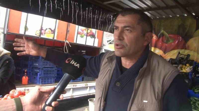 Beykoz’da vatandaşa İETT otobüsü çarptı, yakını otomobil ile kalabalığa daldı