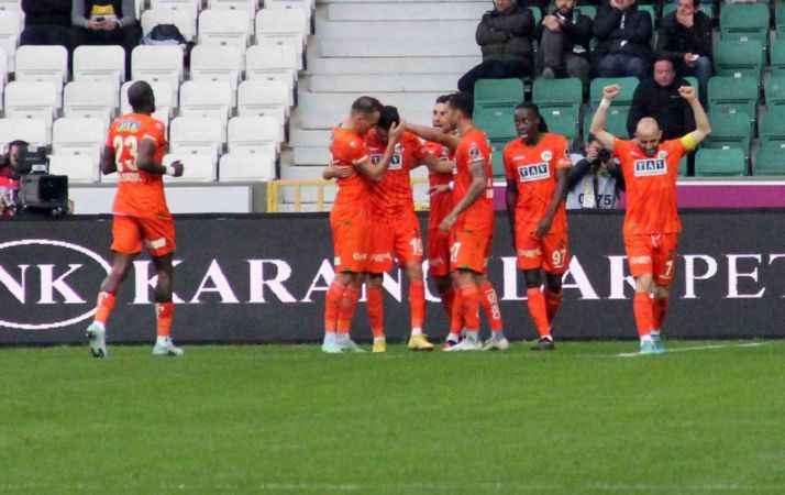Alanyaspor, Giresunspor karşısında galibiyeti koruyamadı