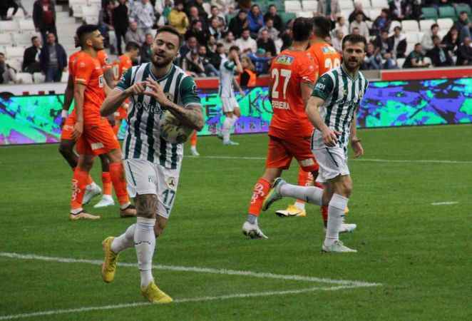 Alanyaspor, Giresunspor karşısında galibiyeti koruyamadı