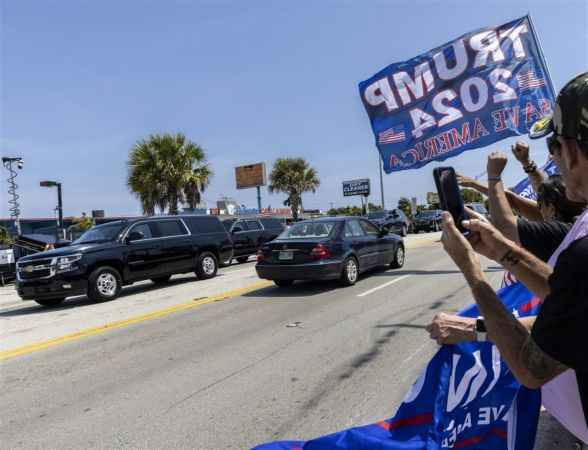 Trump, yarın hakim karşısına çıkmak üzere New York’ta Trump, yarın hakim karşısına çıkmak üzere New York’ta