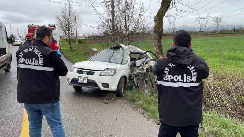 Sakarya’daki kazada Suat Karanfiloğlu hayatını kaybetti Sakarya’daki kazada Suat Karanfiloğlu hayatını kaybetti