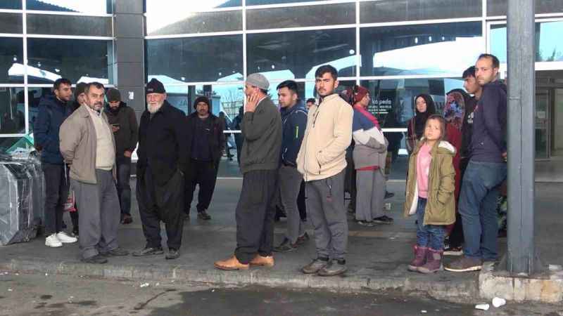 Afetzedeler memleketlerine dönüyor