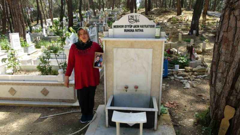 Ölen oğlunun sigorta parasıyla bakın ne yaptı?