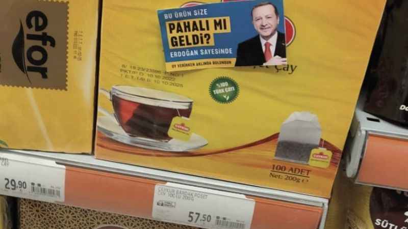 Cumhurbaşkanına yönelik çıkartma hazırlayan şahıs gözaltına alındı