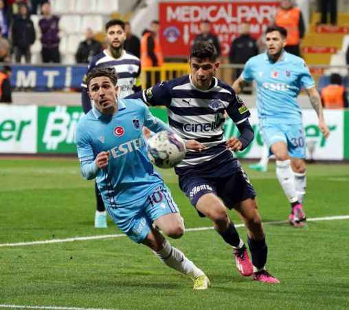 Trabzonspor, Kasımpaşa'ya kaybetti