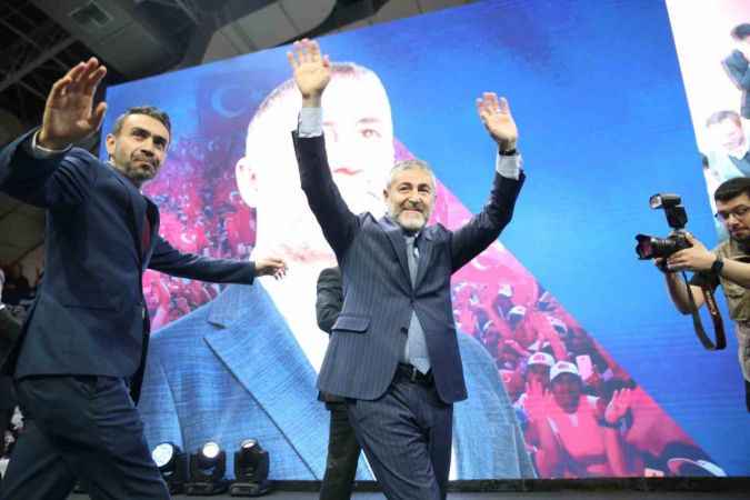 Bakan Nebati: Enflasyonu tek haneli seviyelere düşüreceğiz
