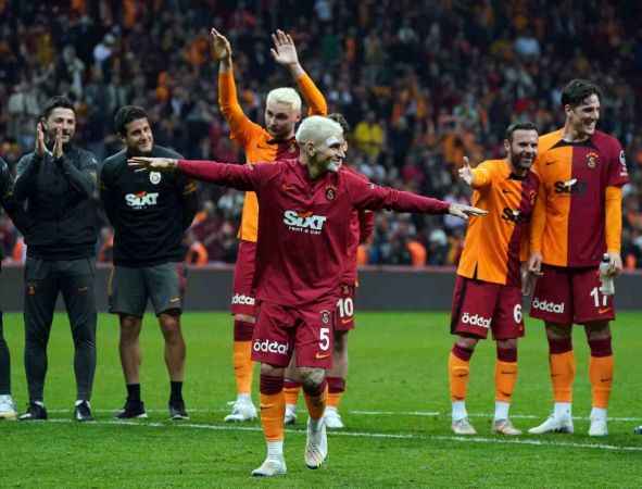 Galatasaray, Kayserispor'u gol yağmuruna tuttu