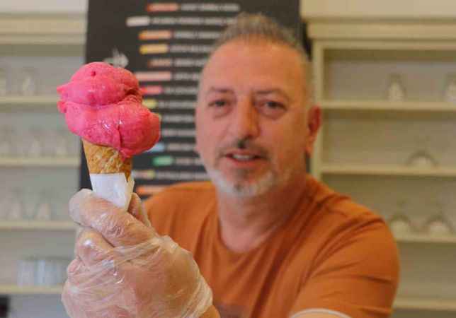 Acılı şalgamdan dondurma ürettiler