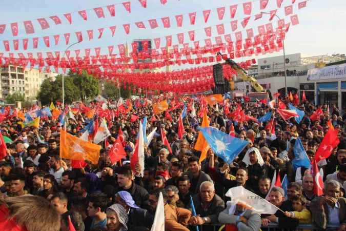 Ekonomik sıkıntı ve hayat pahalılığını yine biz çözeceğiz