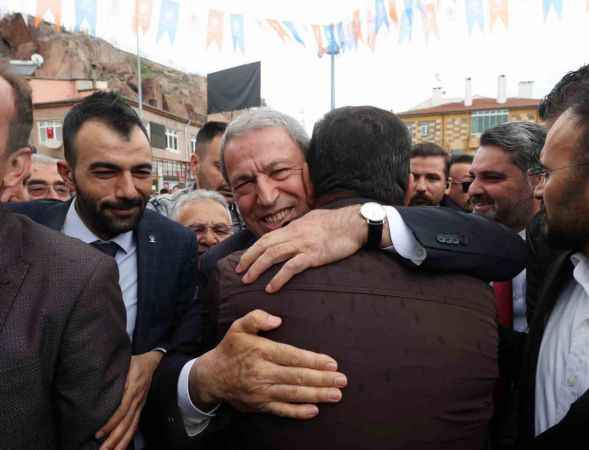 Bakan Akar, 4 günde etkisiz hale getirilen terörist sayısının 21 olduğunu açıkladı