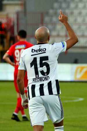 Beşiktaş Ümraniyespor'u rahat geçti