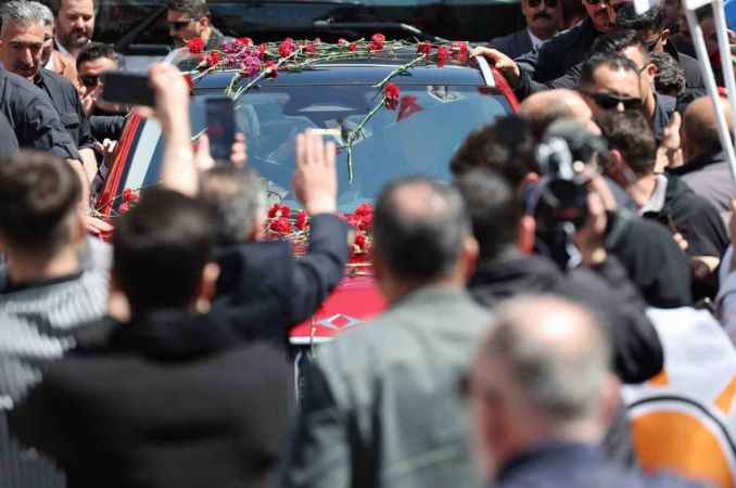 Cumhurbaşkanı Erdoğan Bursa’ya Togg aracıyla giriş yaptı