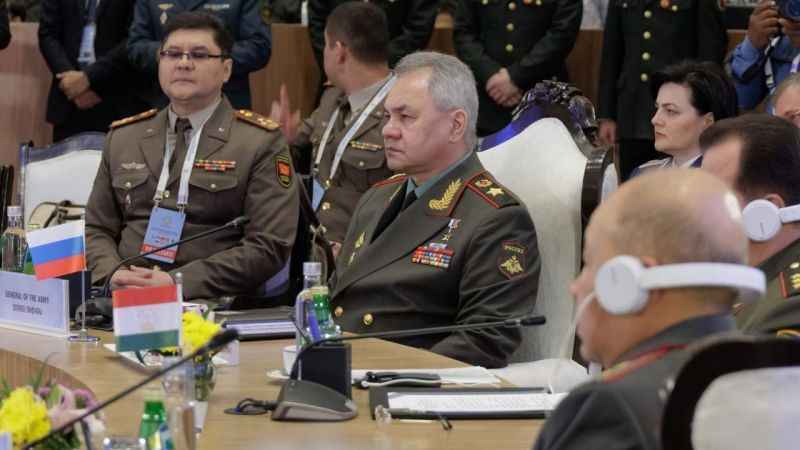 Rusya: Kırgızistan ve Tacikistan askeri üslerimizde savaşa hazırlık seviyesini arttırdık