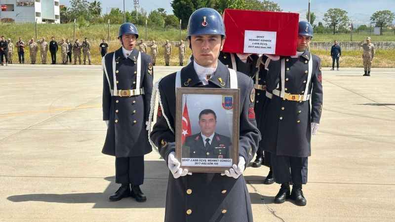 Mardin’de şehit olan Astsubay Üsçavuş Mehmet Gündüz asker törenle memleketine uğurlandı