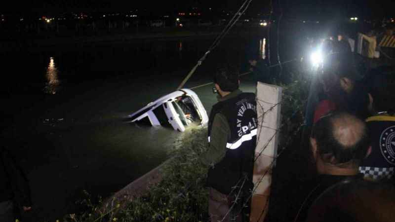 Şanlıurfa’da araç sulama kanalına devrildi: 4 ölü, 2 kayıp, 1 yaralı