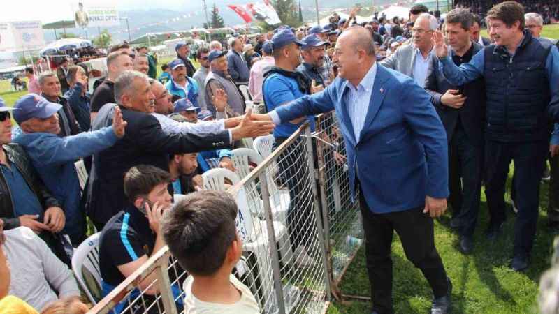 Hüseyin Gümüşalan mağlup eden İsmail Balaban Kumluca Başpehlivanı oldu