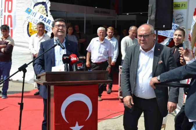 Fuar açılışında gerginlik