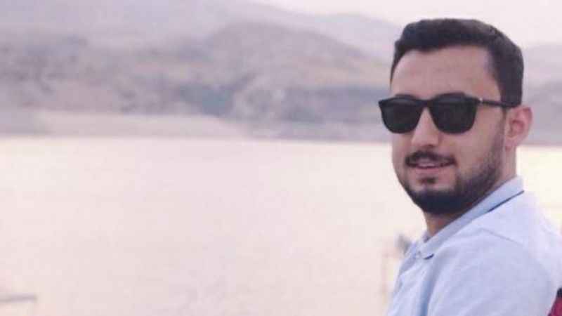 Halı sahada kalp krizi geçiren okul müdürü Eren Avşar hayatını kaybetti