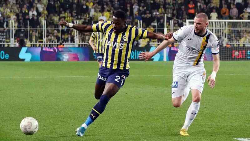 Fenerbahçe’ye Osayi Samuel’den şok haber